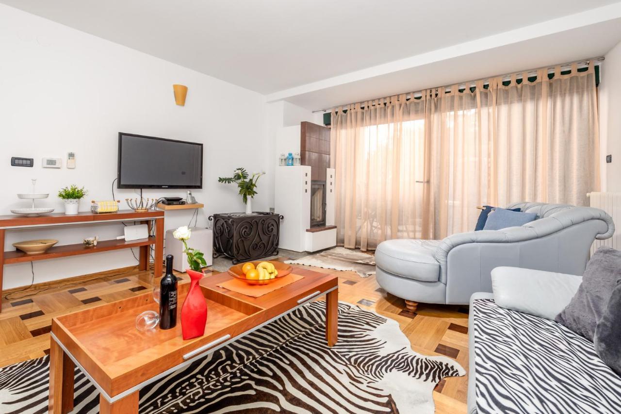 Lux Apartmani Opatija Eksteriør billede