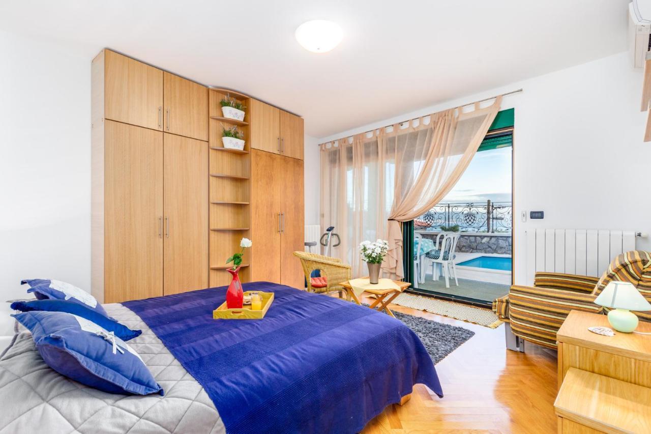Lux Apartmani Opatija Eksteriør billede