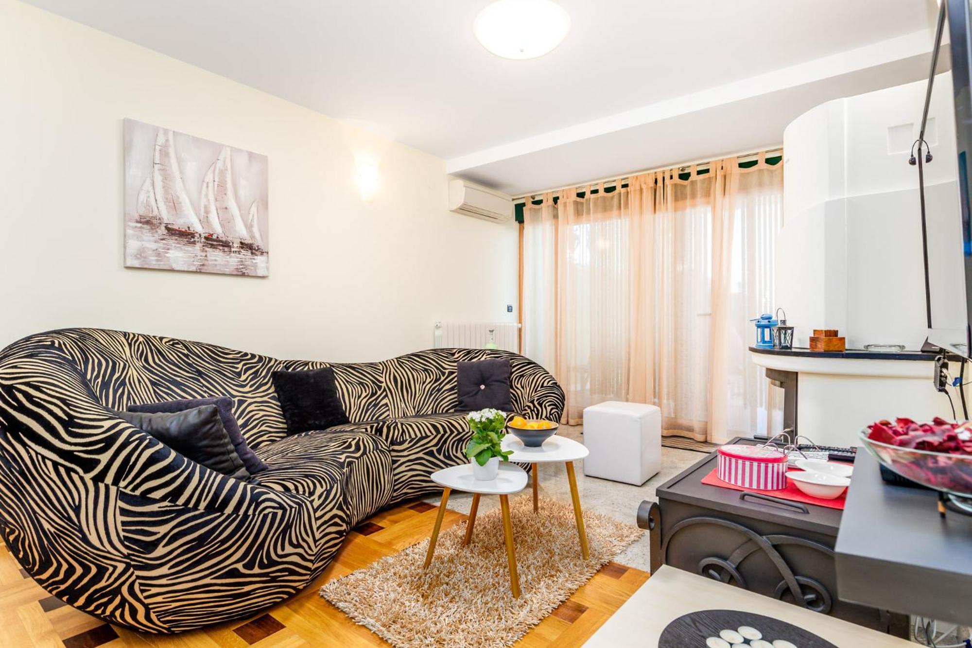 Lux Apartmani Opatija Eksteriør billede
